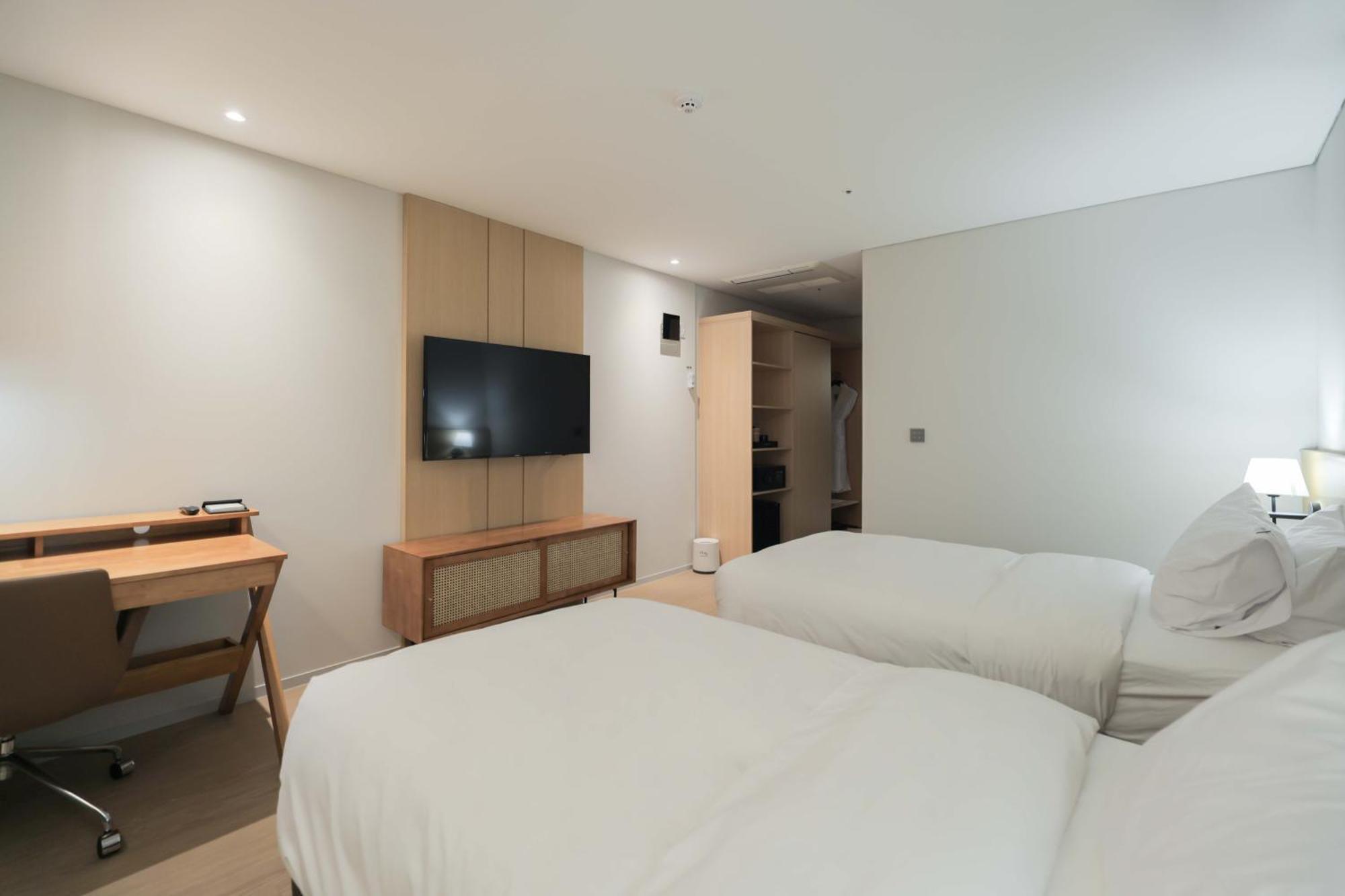 Aank Hotel Incheon Guwol Bagian luar foto