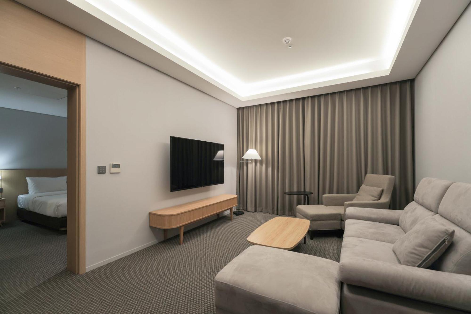 Aank Hotel Incheon Guwol Bagian luar foto
